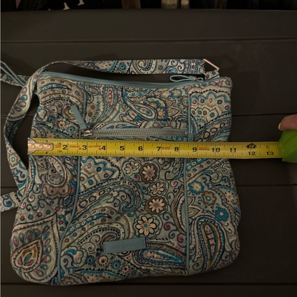 VERA BRADLEY BLUE DAISY DOT PAISLEY ICONIC HIPSTER CROSSBODY BAG - Picture 3 of 7